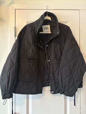 ZARA Black Quilted Puffer Jacket
